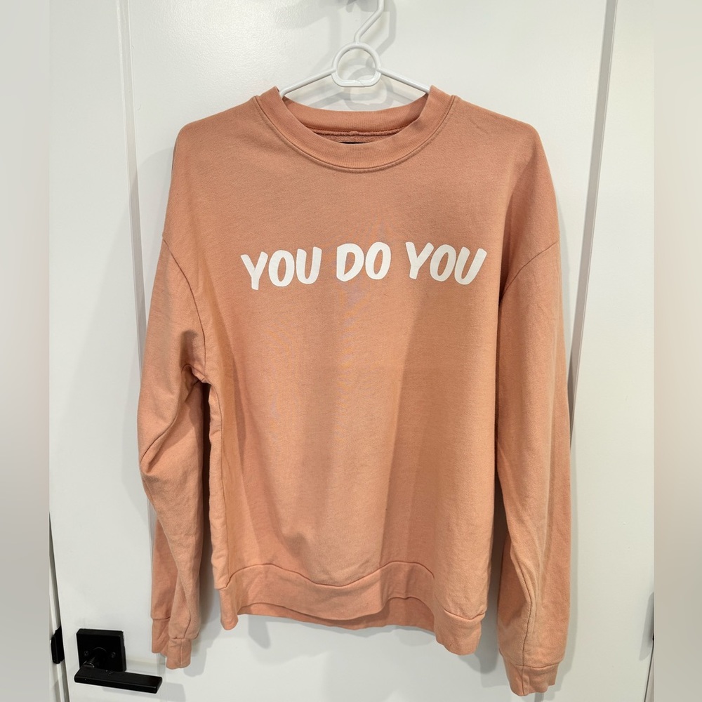 Peach lightweight cotton sweatshirt from Private Party (M)